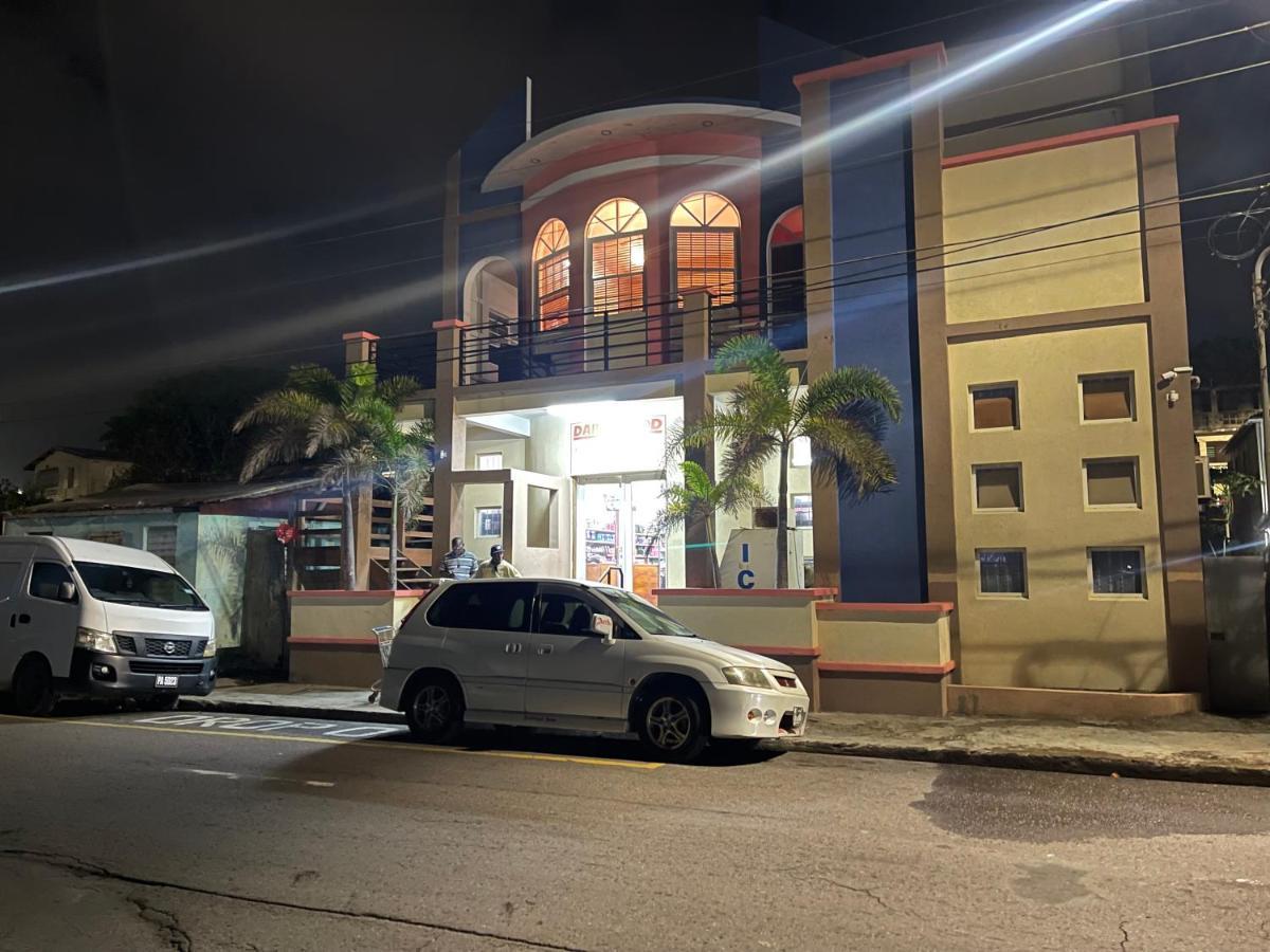 Hotel The Colosseum Basseterre Exterior foto
